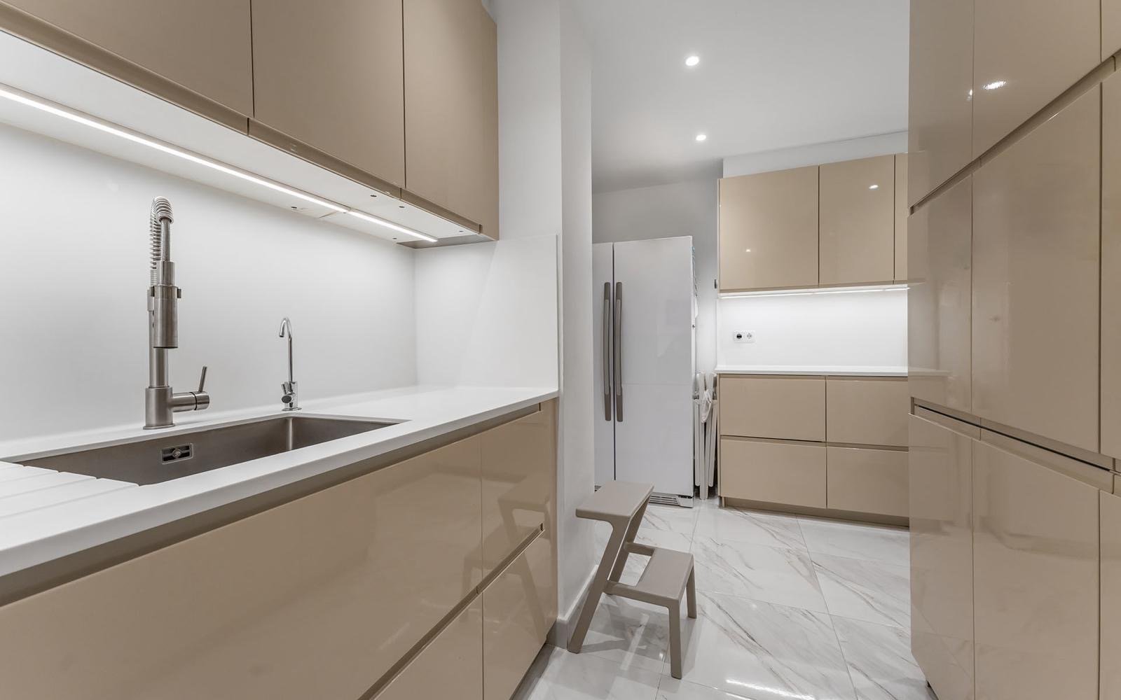 Exklusive Designer-Wohnung mit Meerblick am Paseo Marítimo
