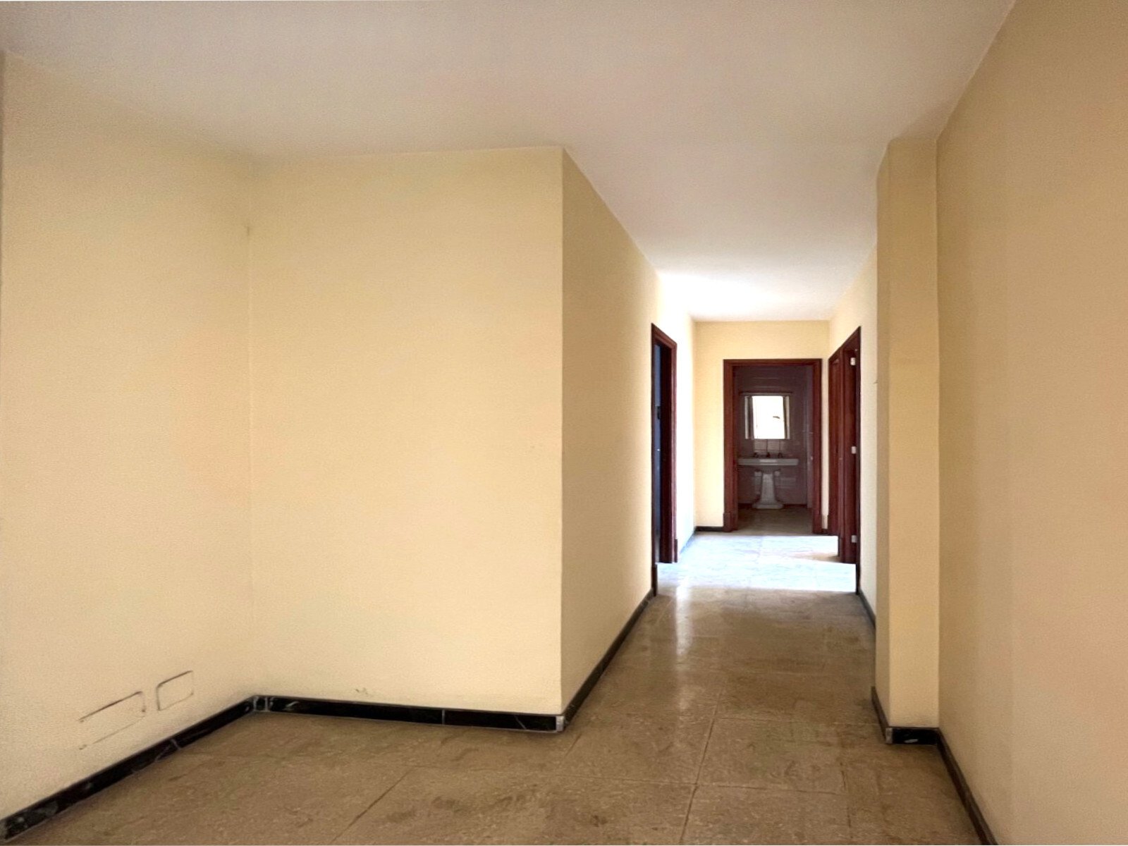 Exklusive Wohngelegenheit mit Potenzial und Panoramablick