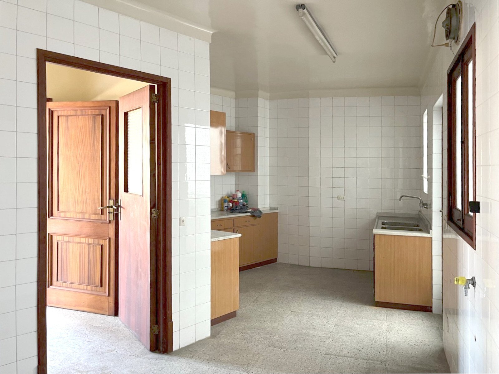 Exklusive Wohngelegenheit mit Potenzial und Panoramablick