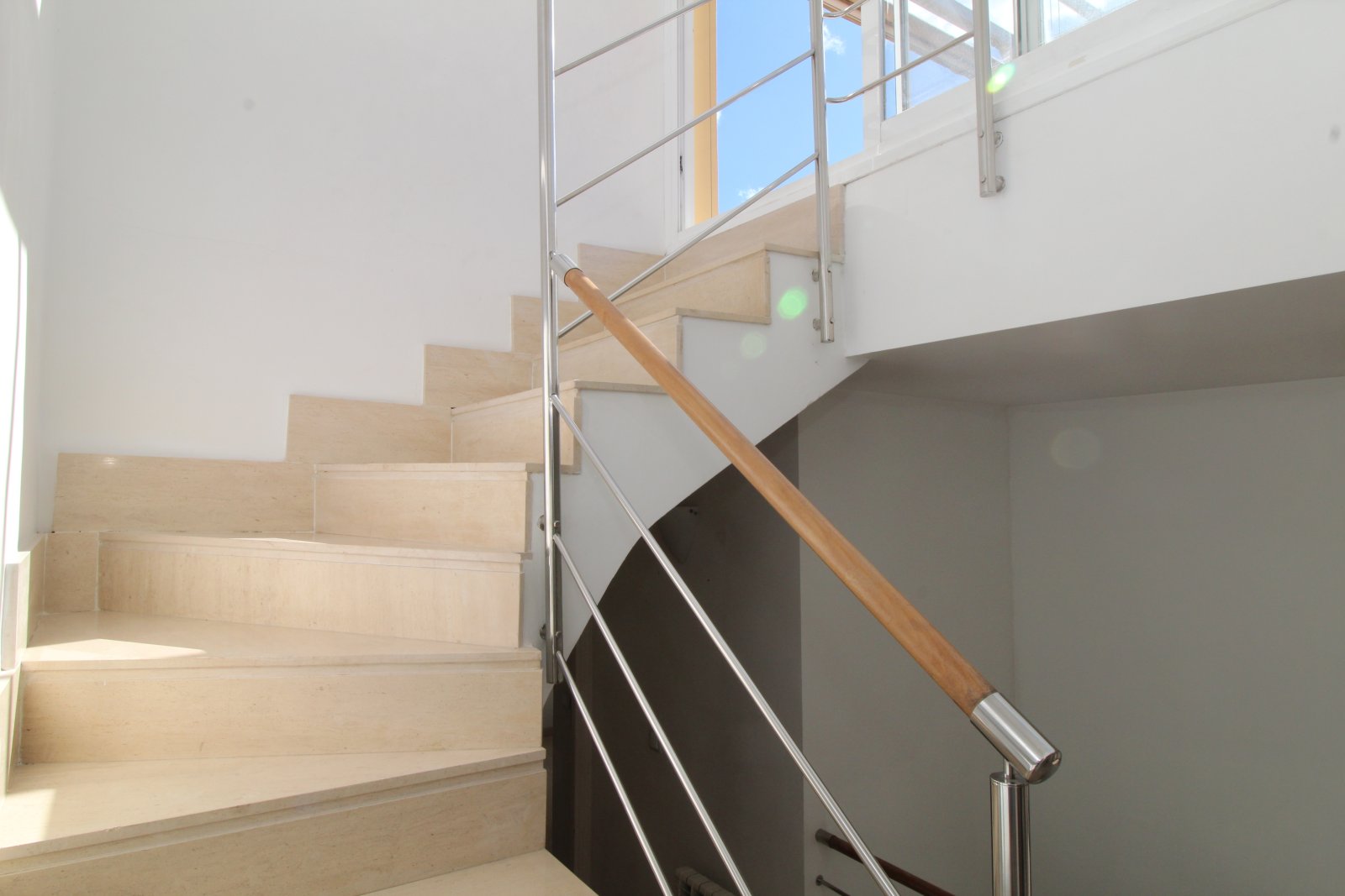 Exklusive Maisonette Wohnung mit Garage und Meerblick in Palma