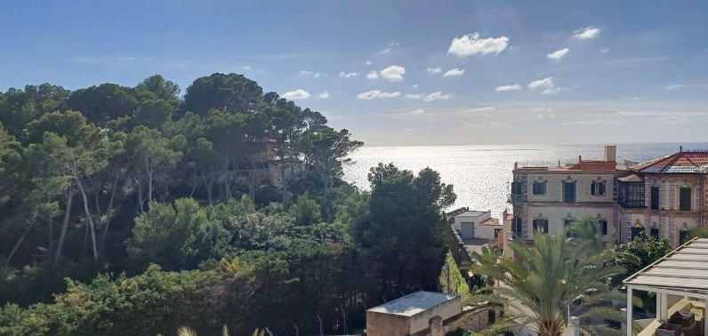 Exklusives Loft mit Atemberaubendem Meerblick – Ihr Rückzugsort in den Höhen