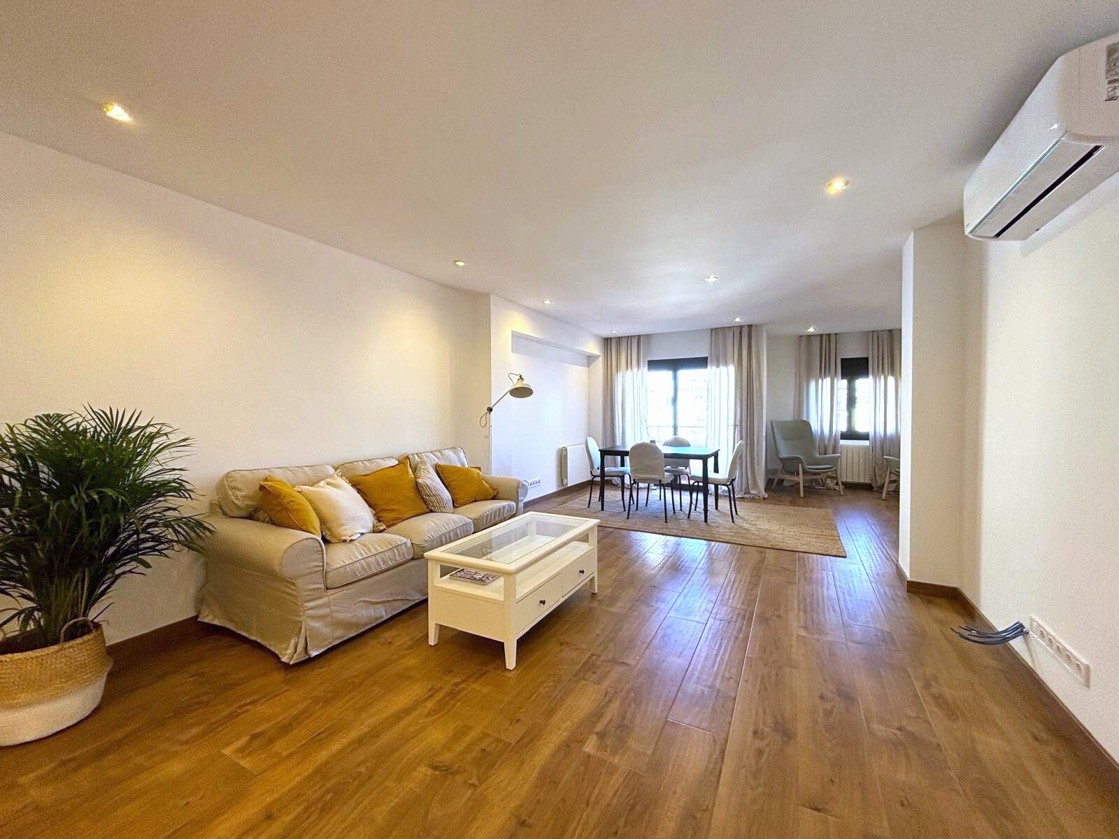 Eleganz und Komfort in top Lage Modernisierte Eigentumswohnung in Palma