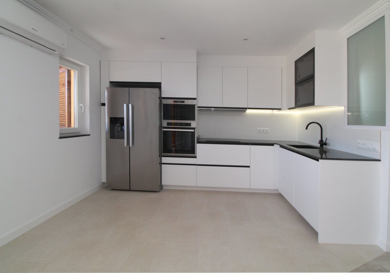 Exklusives Penthouse mit Panoramablick am Yachthafen Santa Ponsa