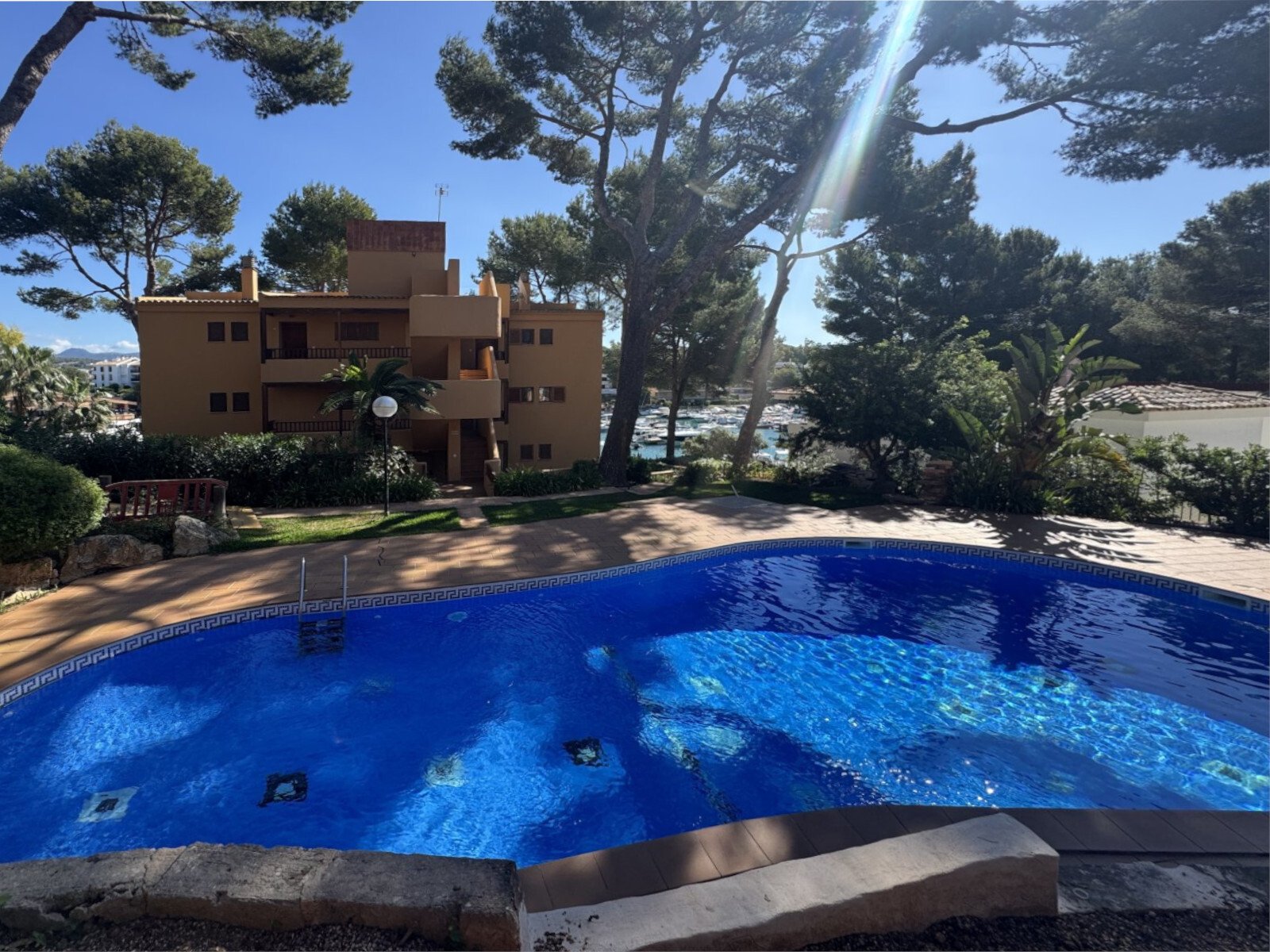 Exklusives Penthouse mit Panoramablick am Yachthafen Santa Ponsa