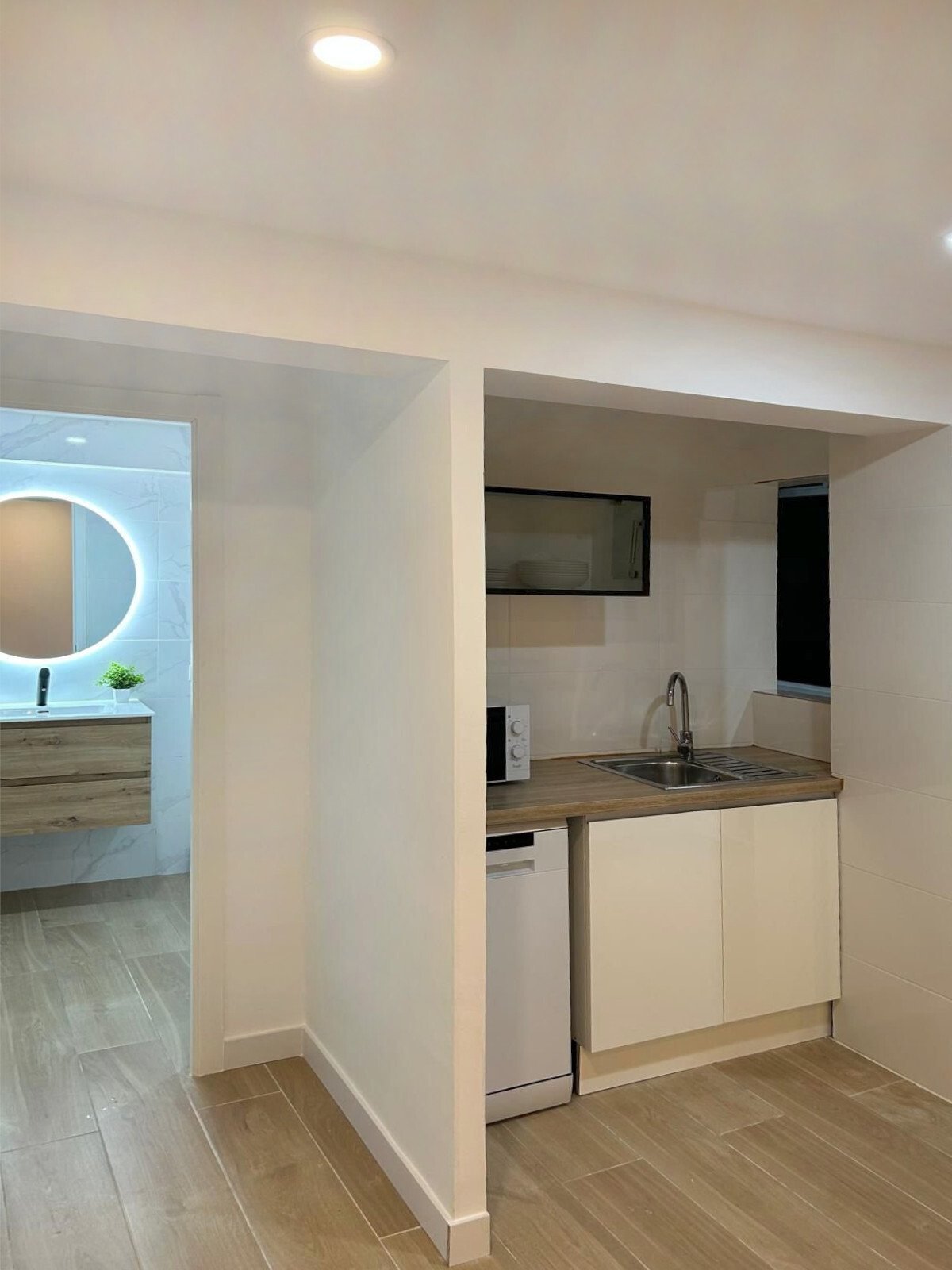 Stilvolle, kernsanierte Wohnung in Palma mit 2 Schlafzimmer