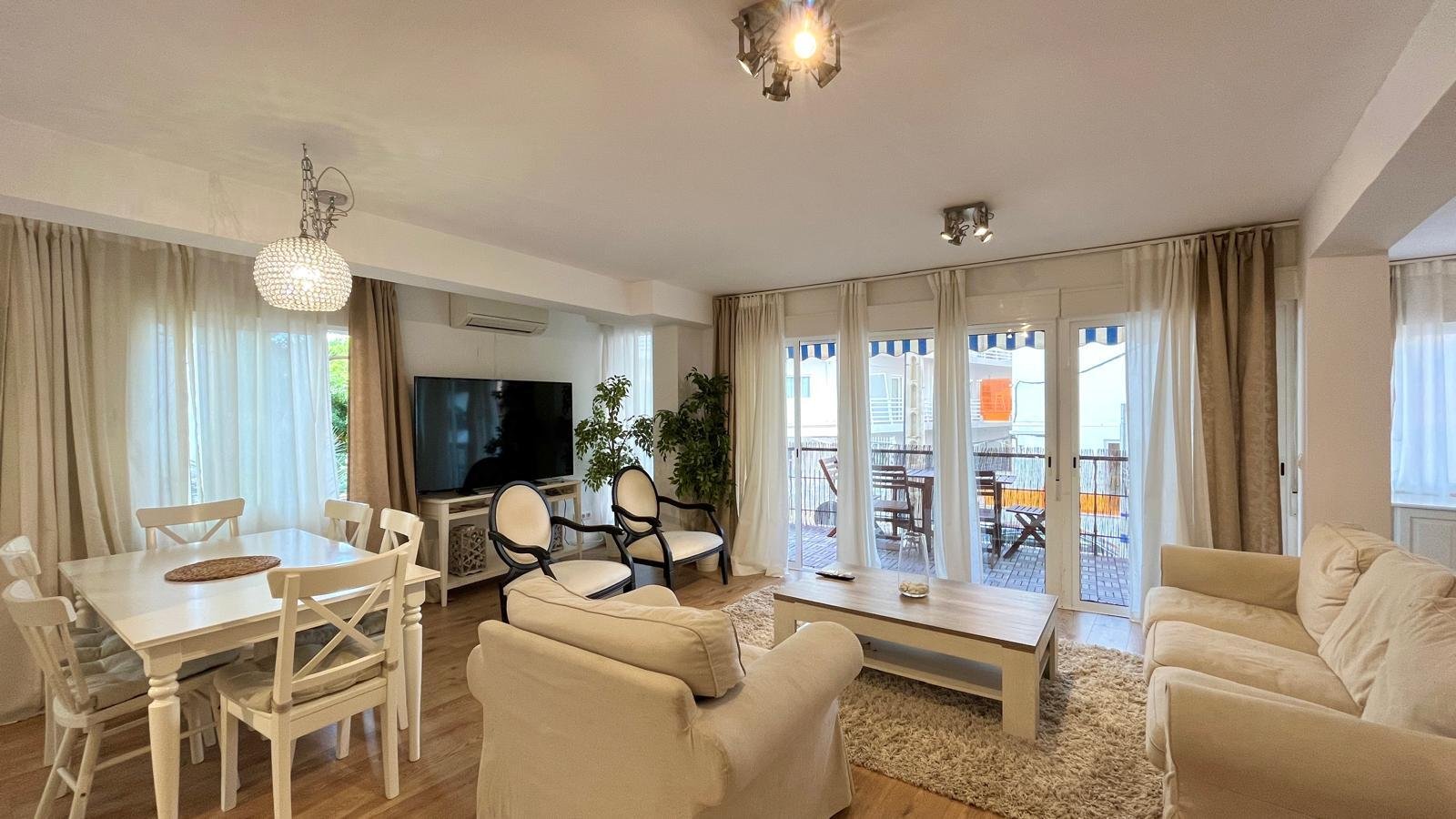 Stilvoll modernisierte Wohnung in El Arenal – nur wenige Schritte vom Meer entfernt