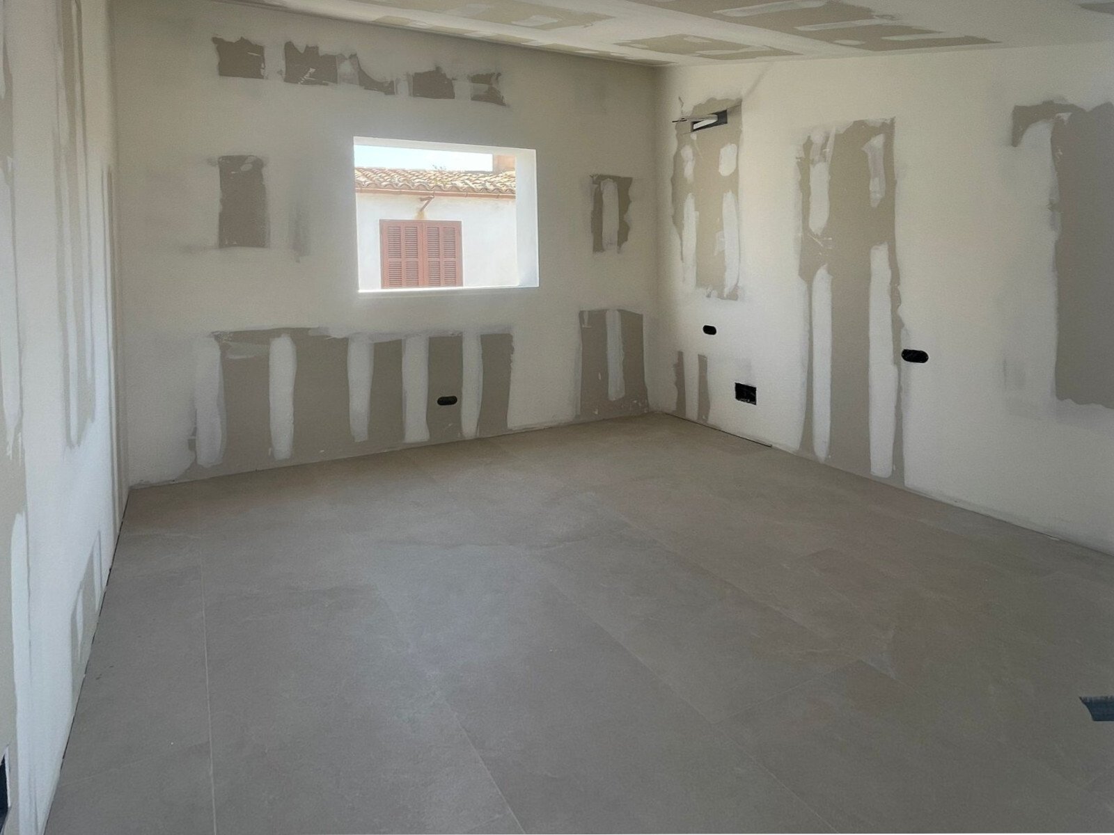 Historie neu definiert – Exklusives Stadthaus mit Patio und Garage