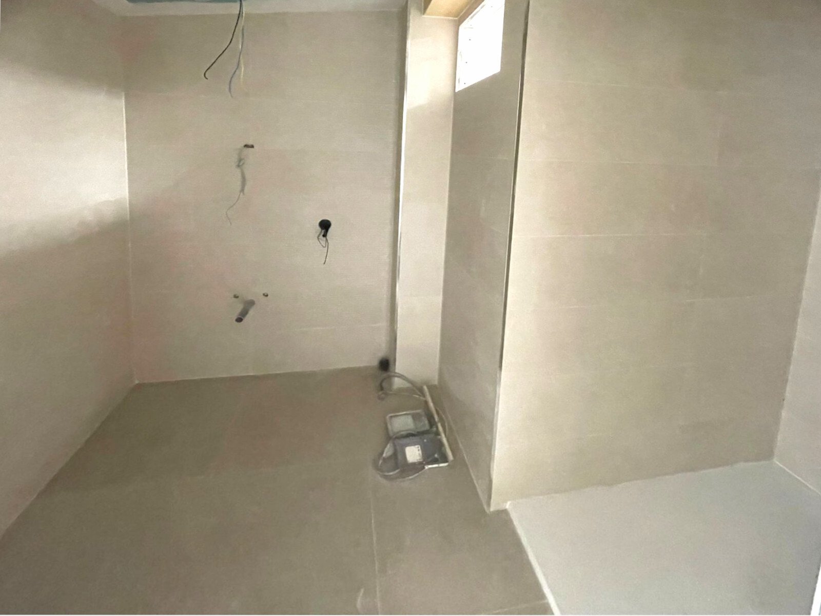 Historie neu definiert – Exklusives Stadthaus mit Patio und Garage