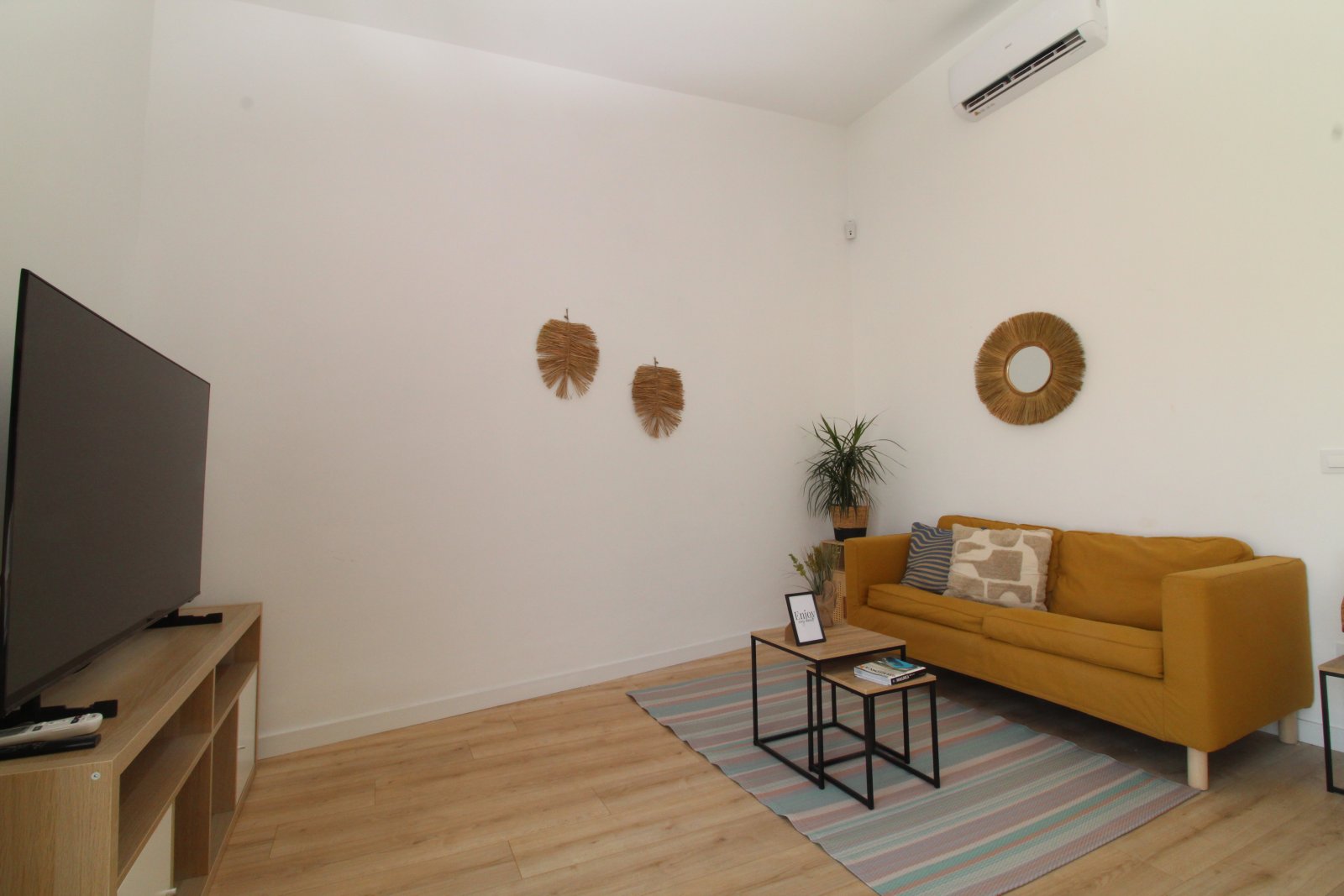 Lichtdurchflutetes Penthouse mit moderner Eleganz und Weitblick über die Stadt