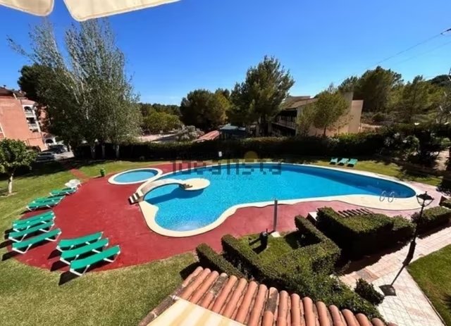 Elegantes Penthouse mit großzügigen Terrassen in Peguera