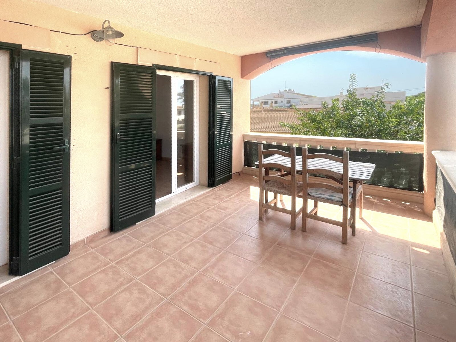 Mediterranes Reihenhaus in S’Estanyol – nur wenige Schritte vom Meer entfernt