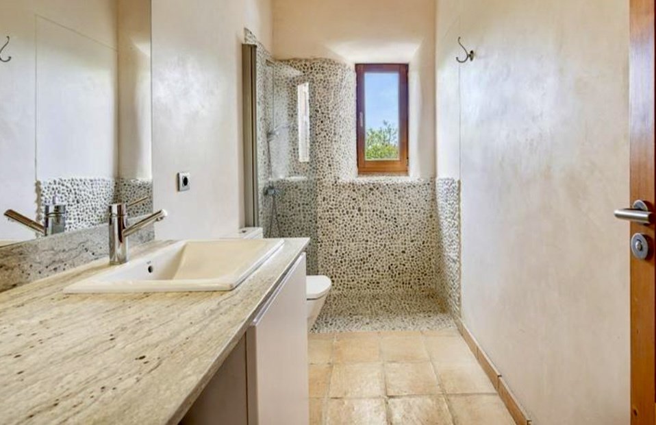 Finca mit gültiger ETV-Ferienlizenz und Panoramablick auf die Tramuntana