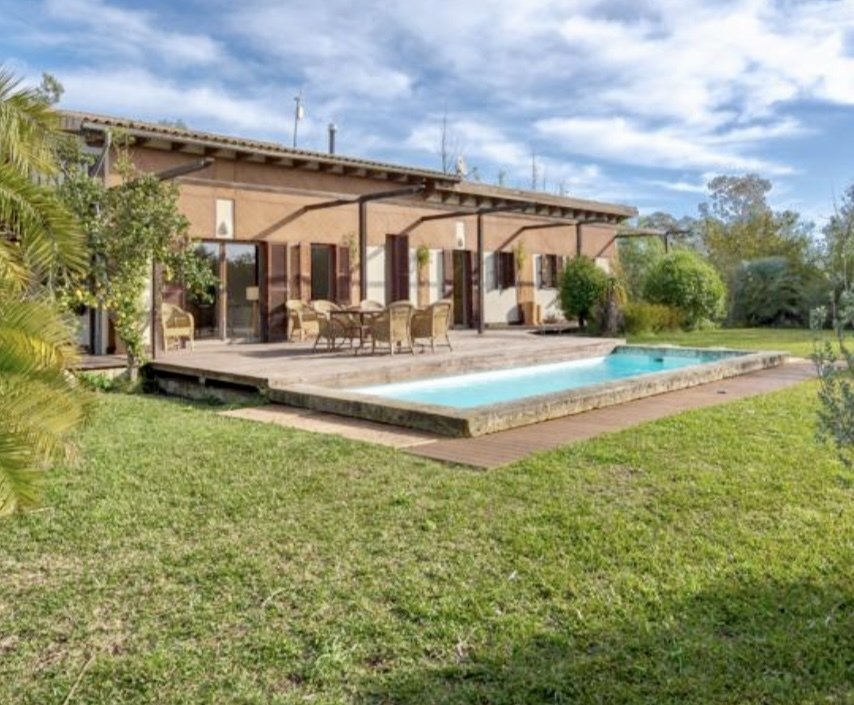 Finca mit gültiger ETV-Ferienlizenz und Panoramablick auf die Tramuntana