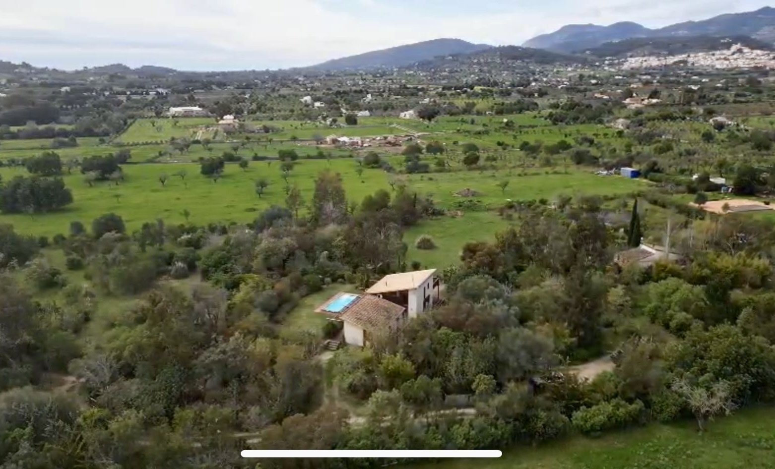 Finca mit gültiger ETV-Ferienlizenz und Panoramablick auf die Tramuntana