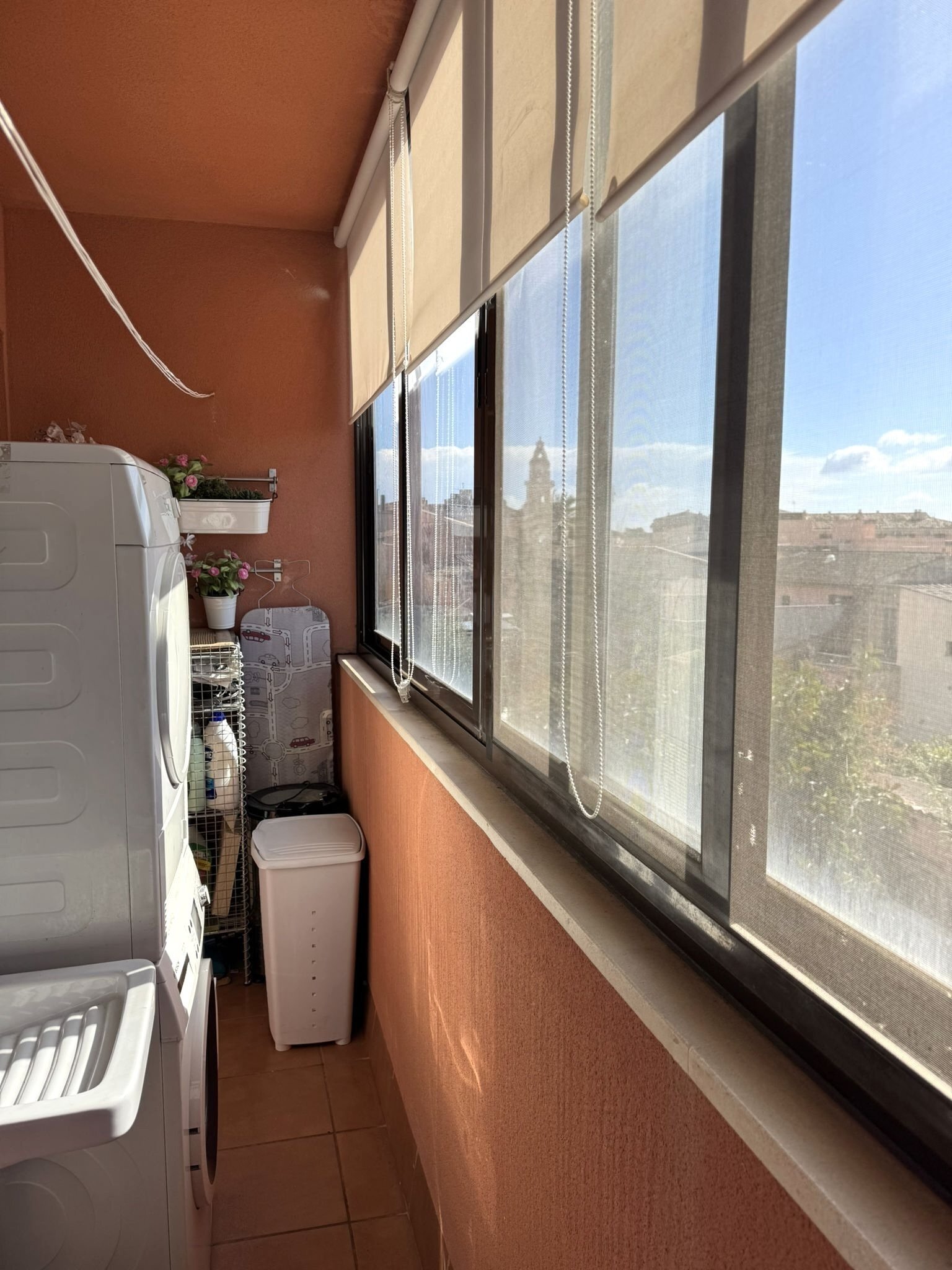 Attraktive Wohnung mit großer Dachterrasse mit Panoramaausblick