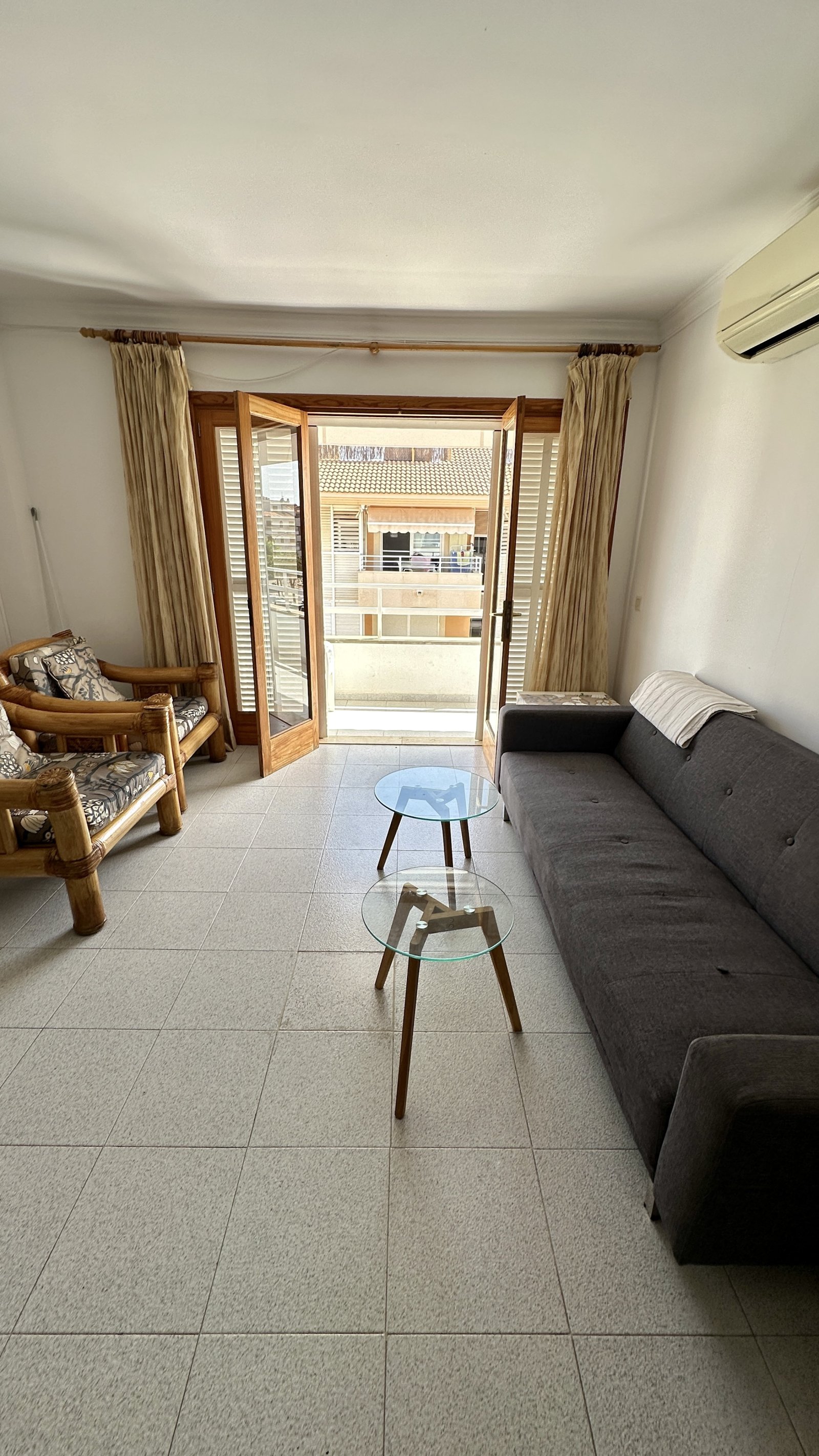 Wunderschöne, großzügige Wohnung zur Miete in Colònia de Sant Jordi – nur wenige Schritte vom Meer entfernt