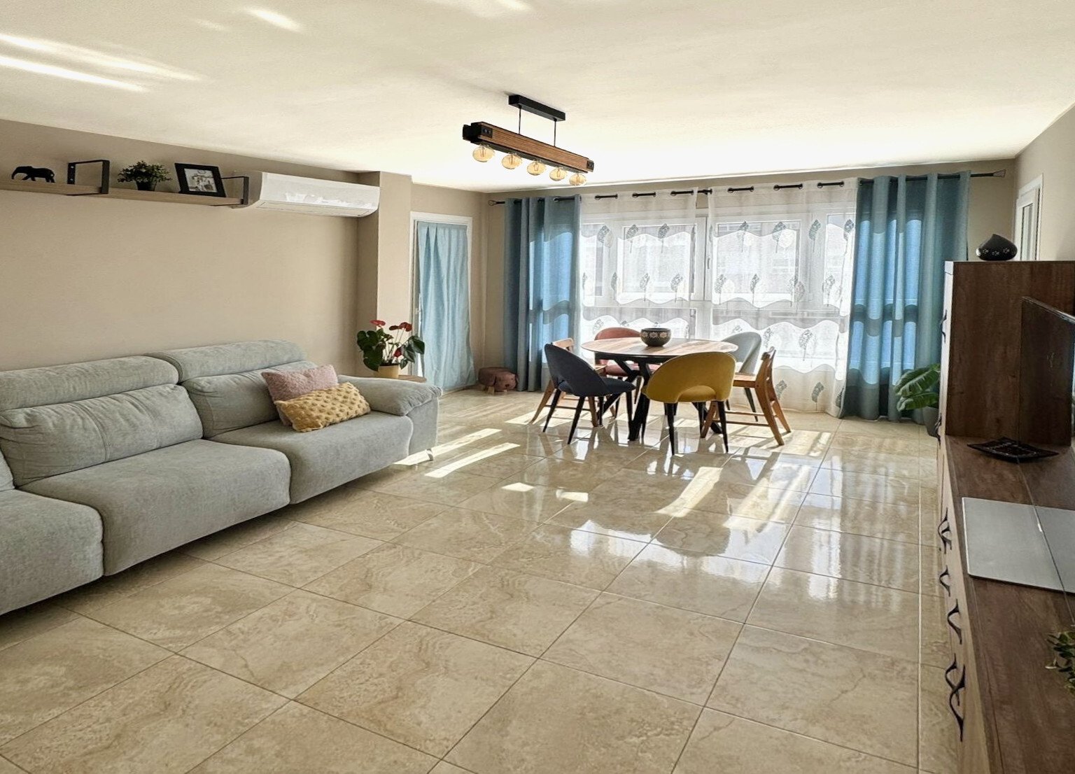 Möblierte, top renovierte 4-Schlafzimmer-Wohnung in Palma – Son Fortesa