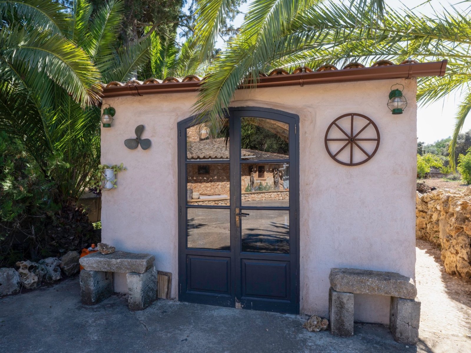 Charmante Finca mit Pool auf Mallorca – Exklusiv nur bei uns.