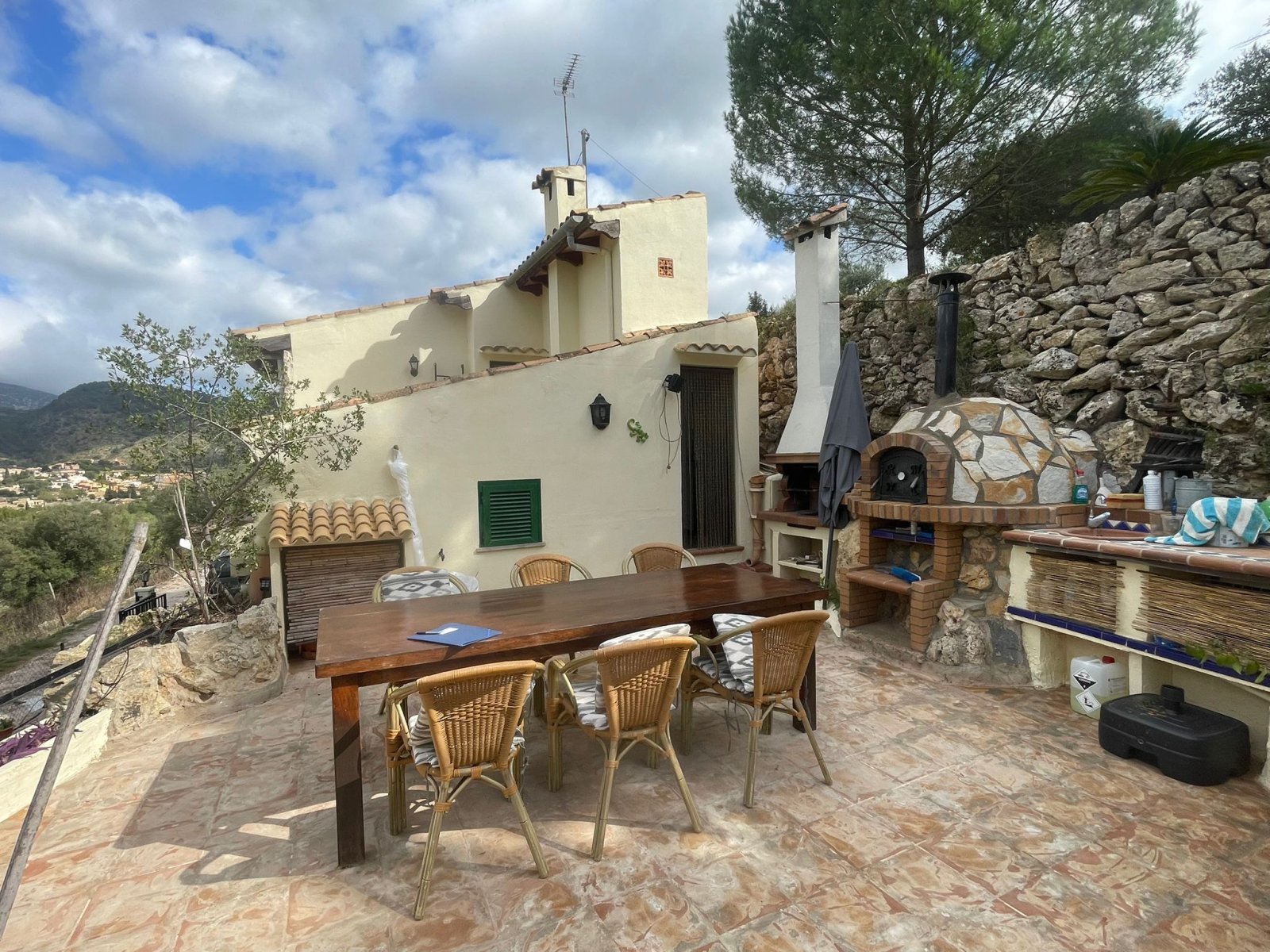 Romantisches Mallorca-Haus mit Pool und spektakulärer Aussicht in Puigpunyent