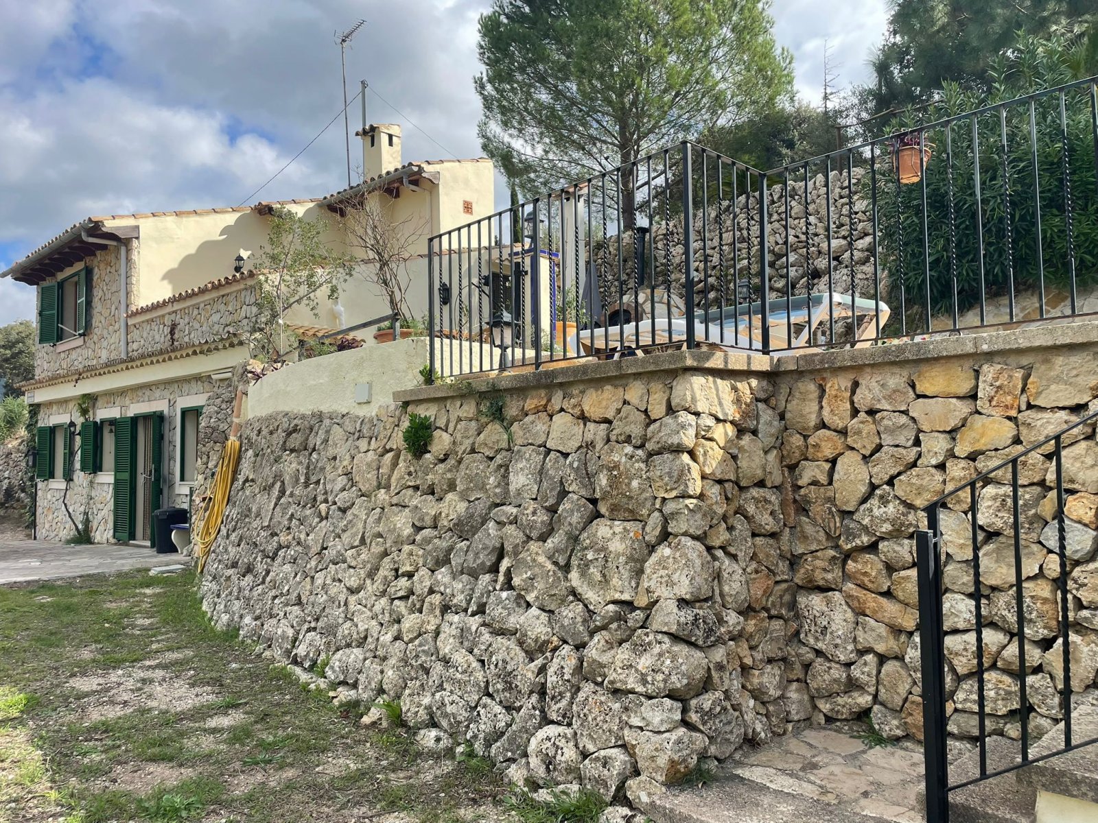 Romantisches Mallorca-Haus mit Pool und spektakulärer Aussicht in Puigpunyent