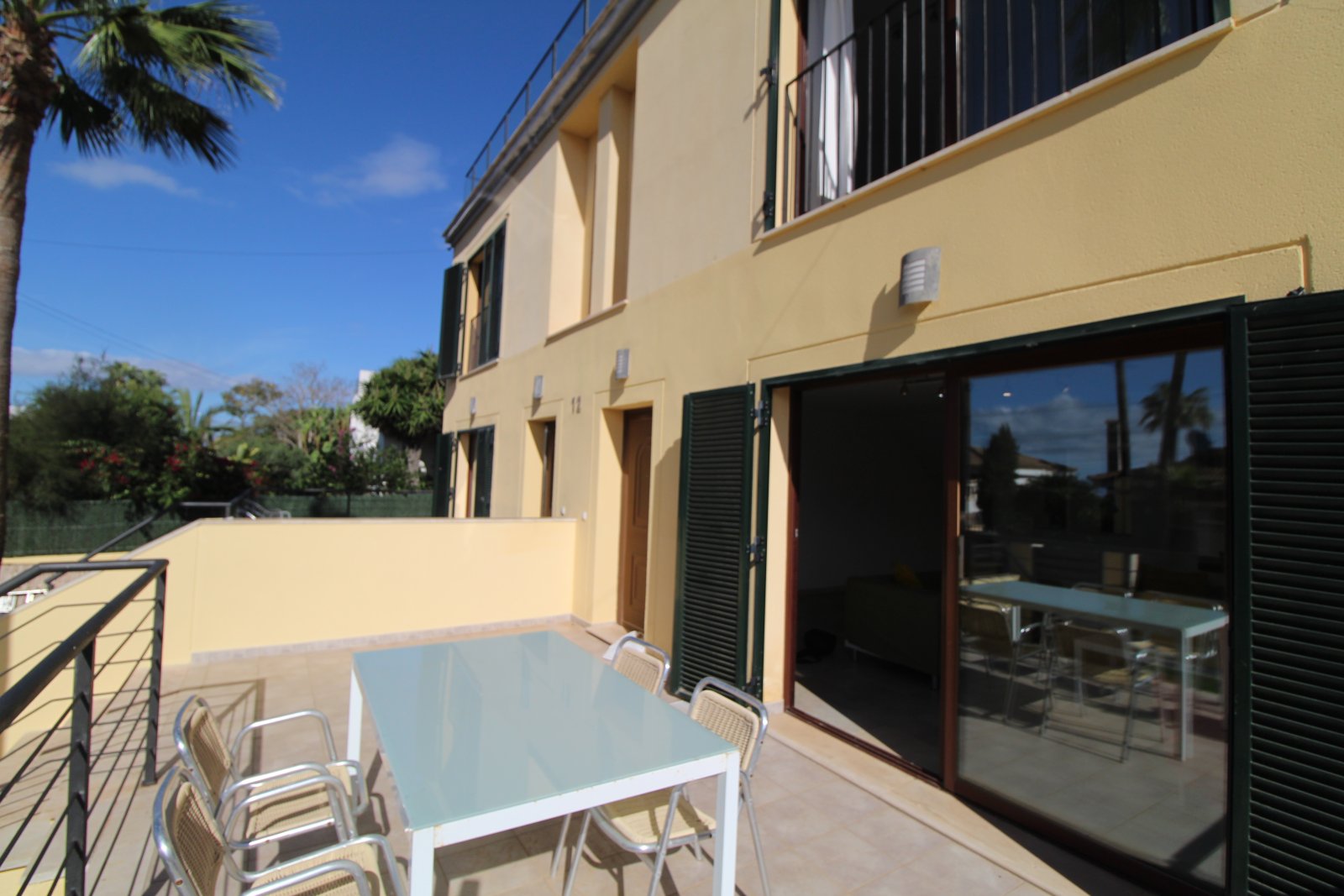 Exklusives Chalet auf Mallorca mit Meerblick, Pool & großzügigen Außenbereichen