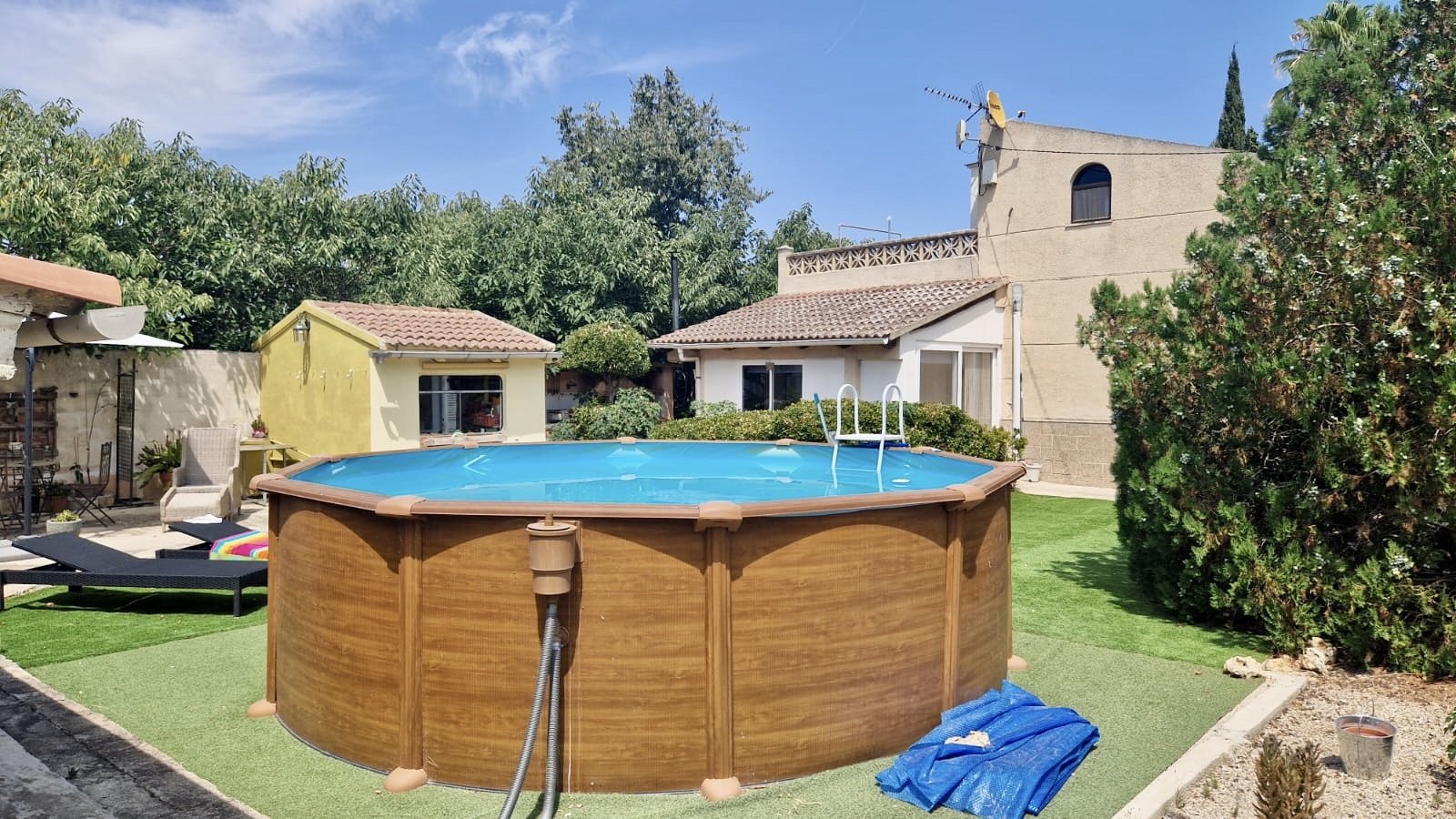 Exklusive, legale Finca in Inca. Mediterranes Anwesen mit separatem Apartment und großzügigen Terrassen