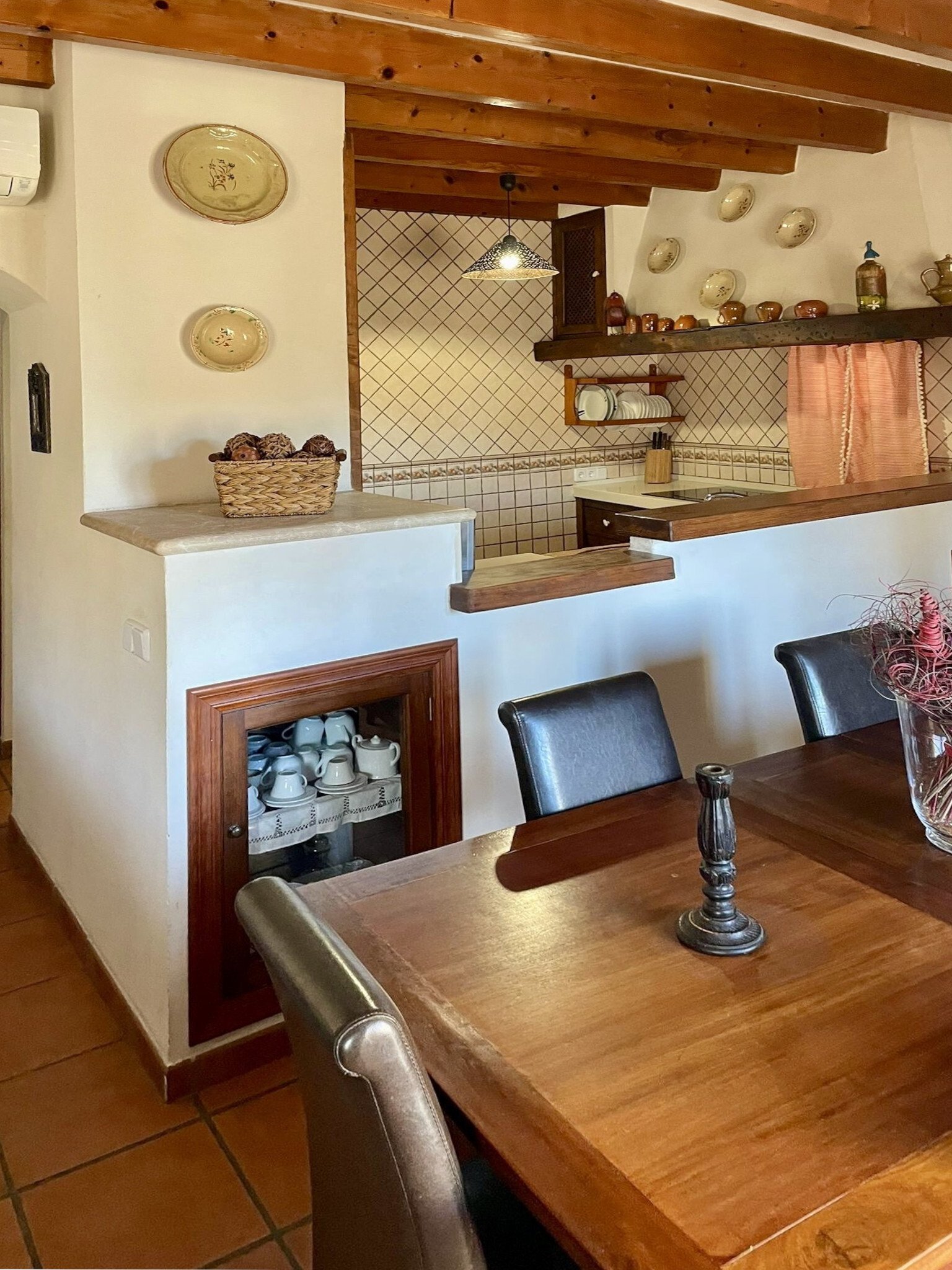 Mallorquinisches Stadthaus Stilvoll renoviert mit Dachterrasse