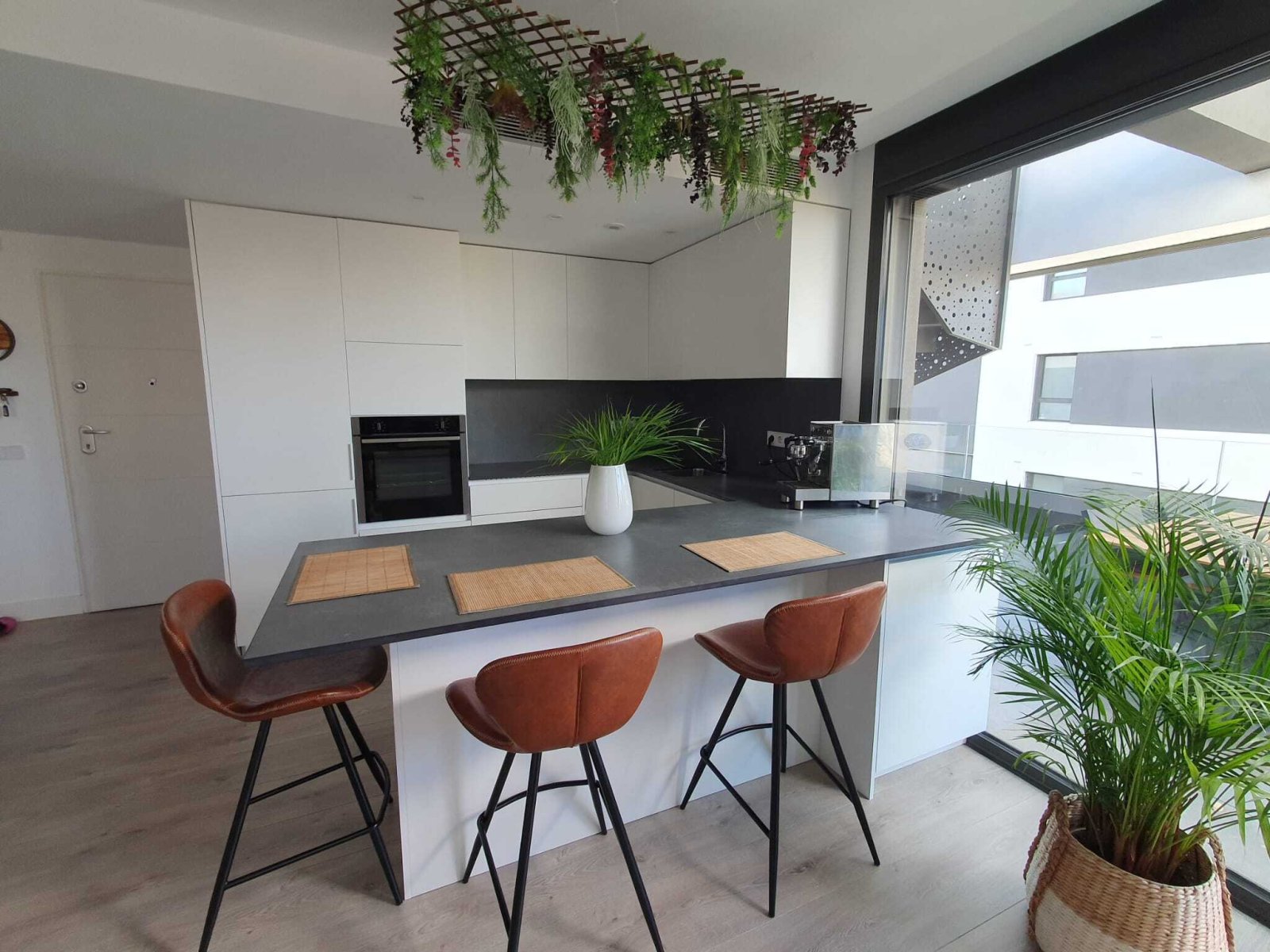 Exklusives Penthouse mit privater Terrasse, modernem Wohnkomfort und urbanem Lifestyle in Nou Llevant