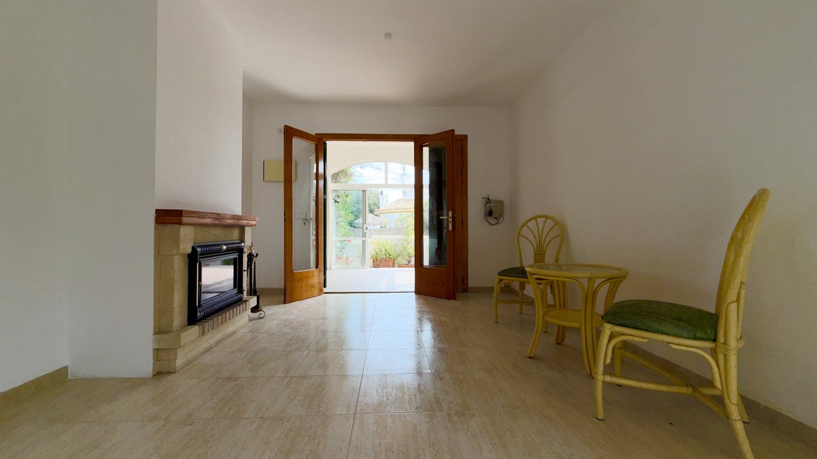 Stilvolles Einfamilienhaus mit Dachterrasse und Meerblick in ruhiger Lage von Cala Murada