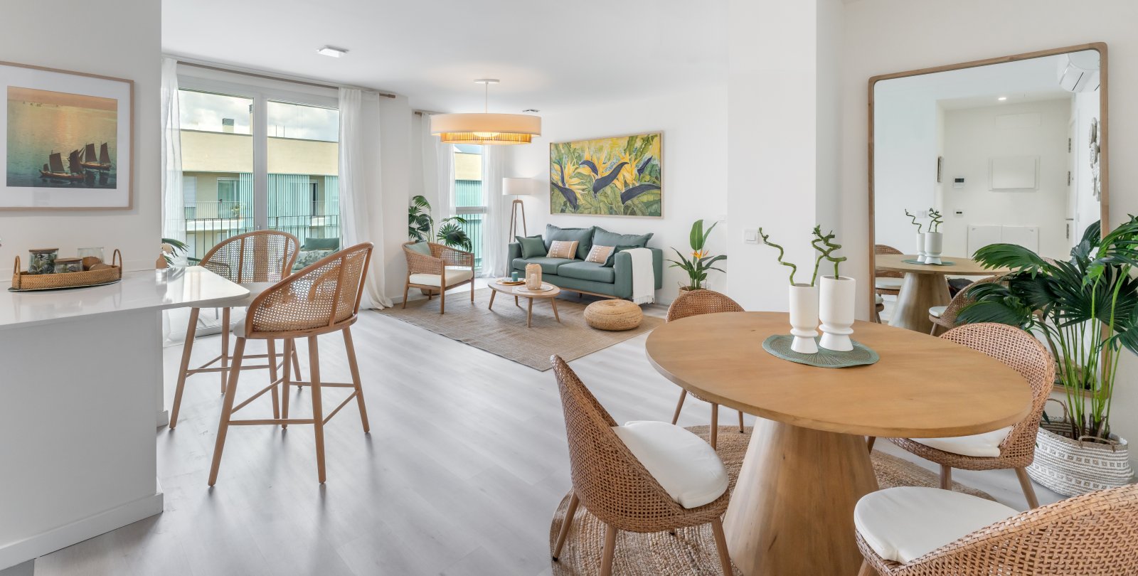 Exklusive Wohnung mit Panorama-Dachpool, Terrasse und privatem Stellplatz – modernes Wohnen in Nou Llevant