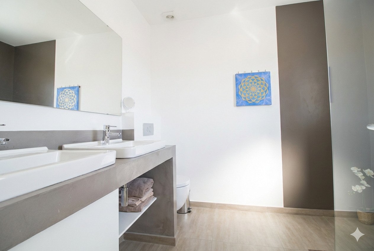 Exklusiv nur bei uns: Bungalow mit Meerblick, Salzwasserpool und Panorama-Dachterrasse