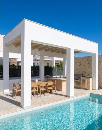 Exklusiv nur bei uns: Bungalow mit Meerblick, Salzwasserpool und Panorama-Dachterrasse