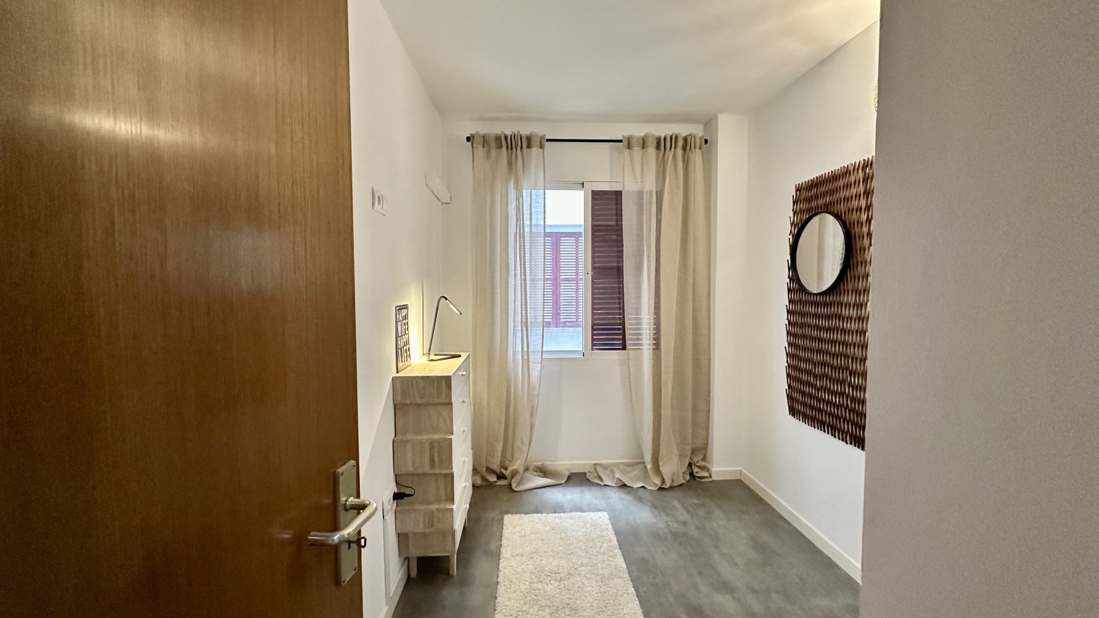 Modernisierte Wohnung mit  3 Schlafzimmer in unmittelbarer Strandnähe