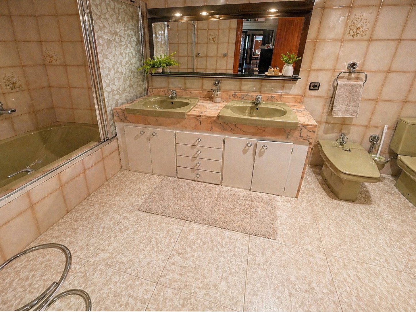 Stilvolle Wohnung  in Palma mit  ca. 200 m² Terrassen und Tiefgarage