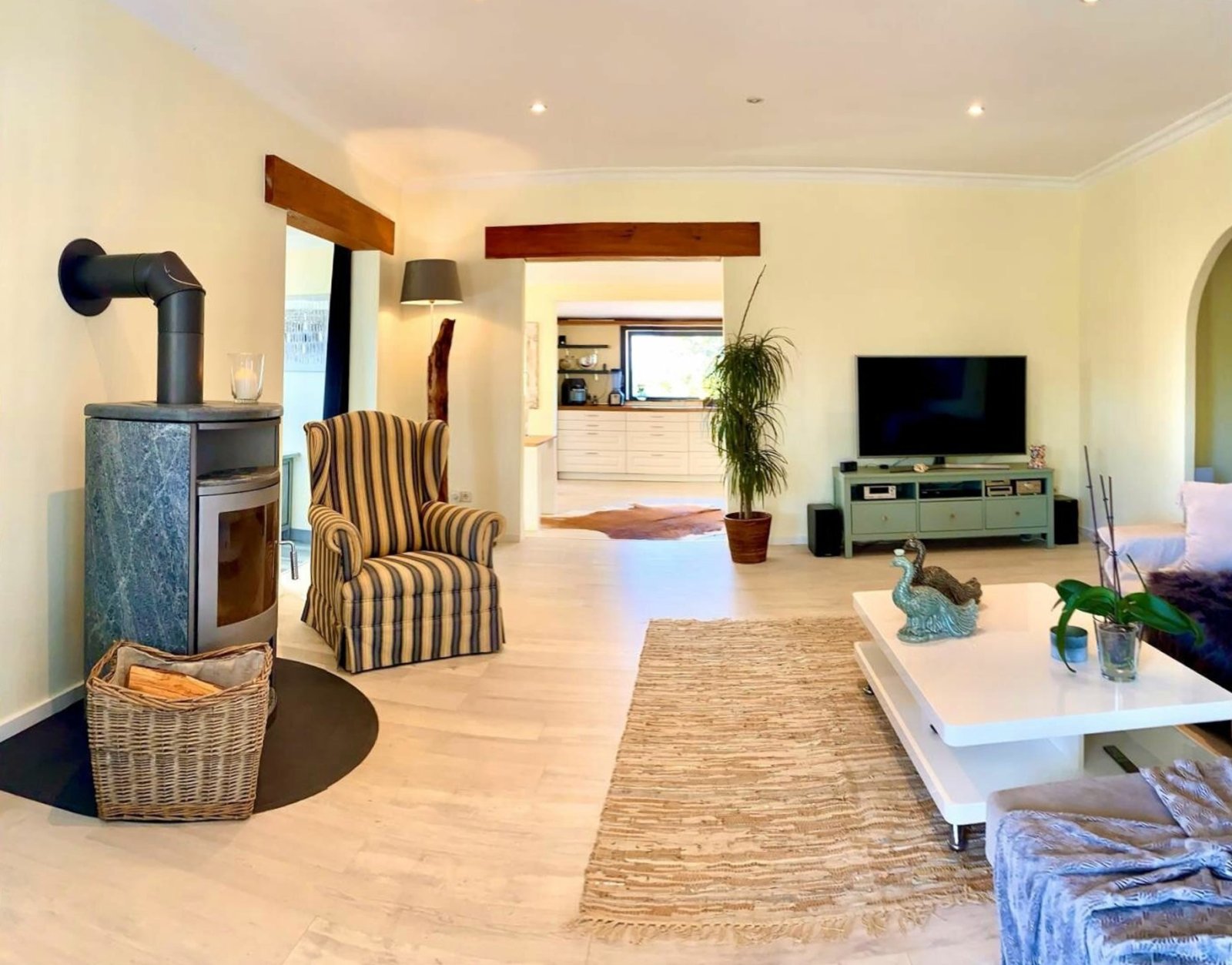 Traum-Finca im Ibiza-Stil mit Pool, Gästehaus & absoluter Privatsphäre