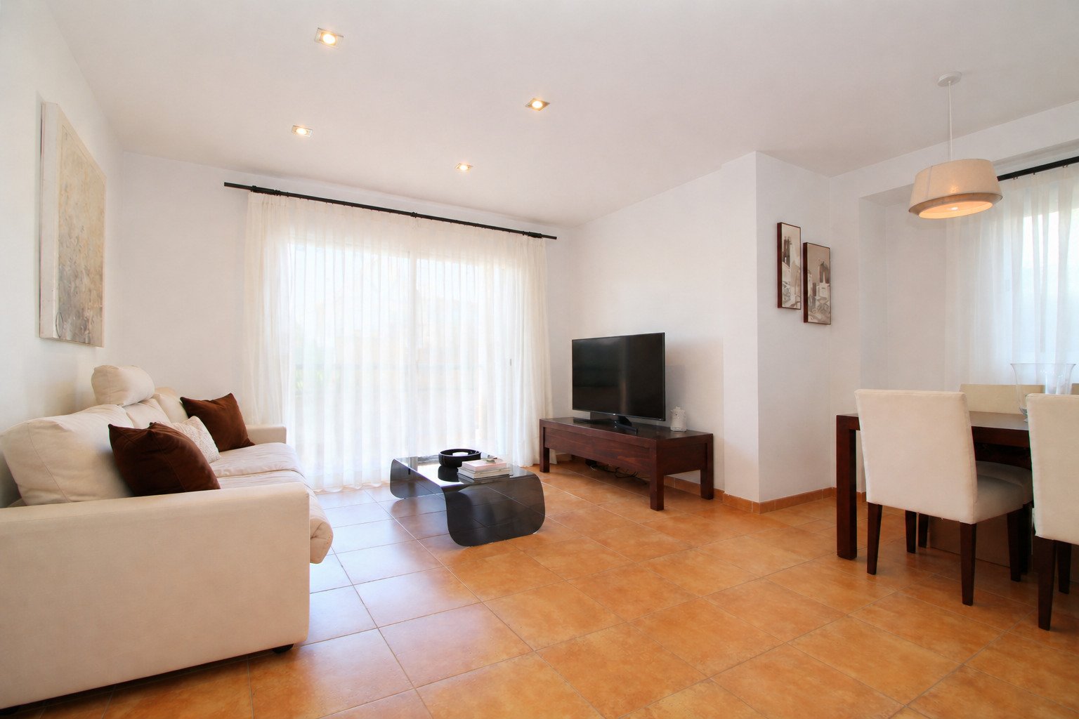 Exklusiv nur bei uns: Chalet mit Meerblick, Dachterrasse und Pool – Stilvolle Eleganz auf zwei Ebenen 