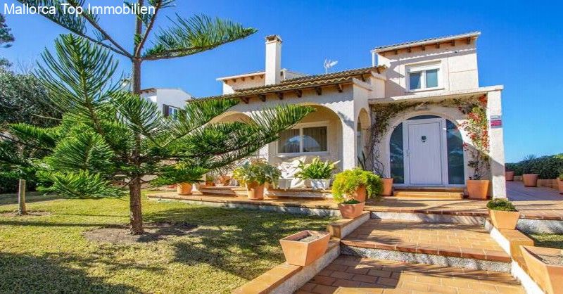 Chalet mit unglaublichem Meerblick auf Port Adriano