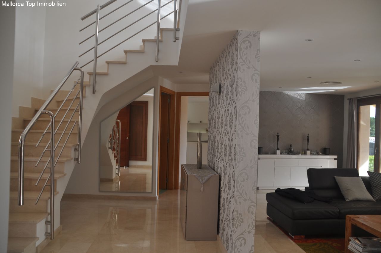 Exklusive Villa in ruhger Wohnlage