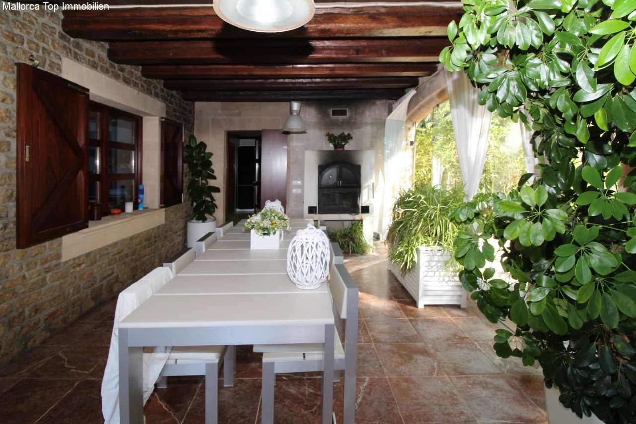 Exklusive Finca mit Gästehaus und Vermietlizenz