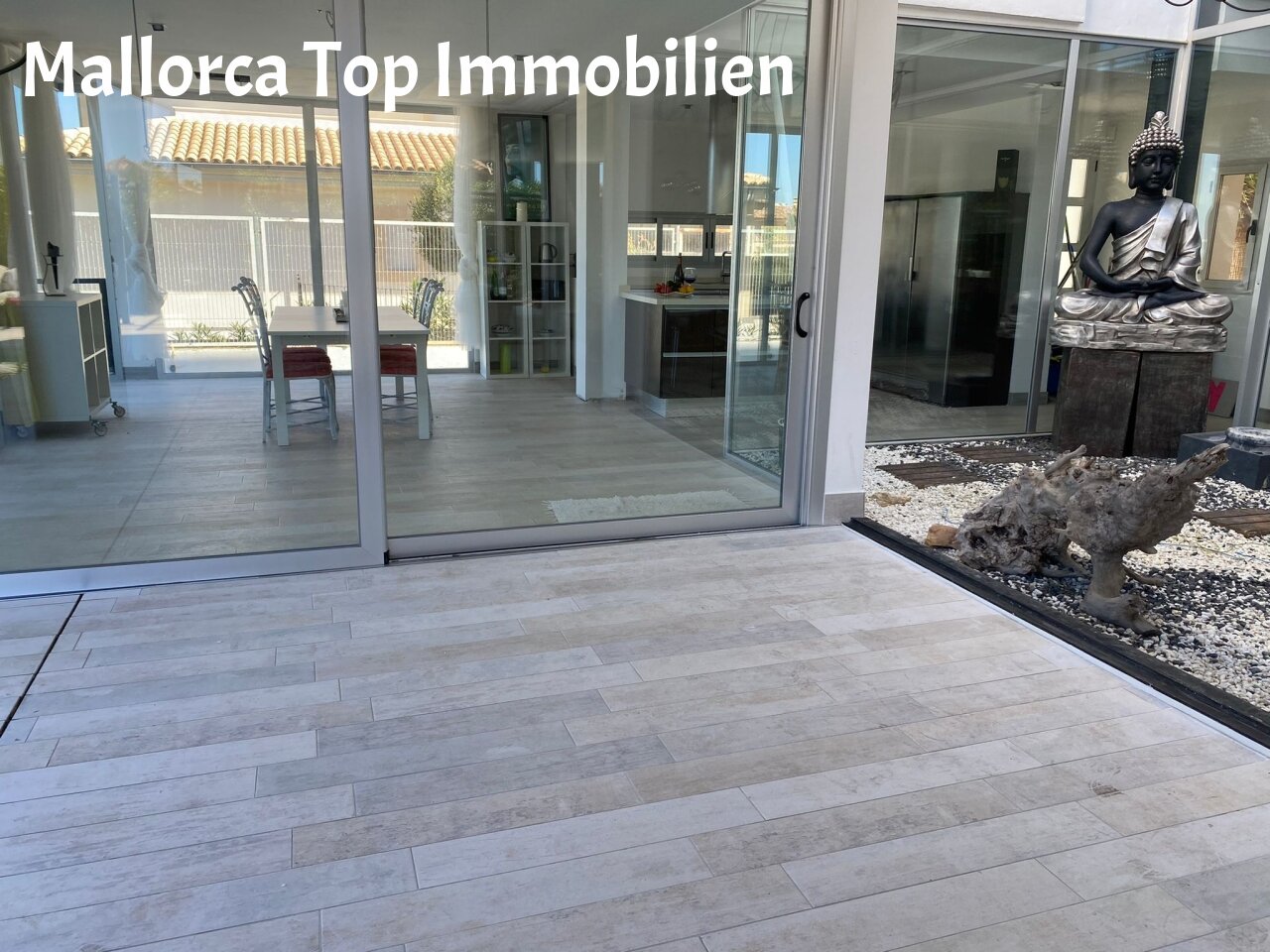Renovierte, stilvolle Villa mit Pool und Vermieterlizenz