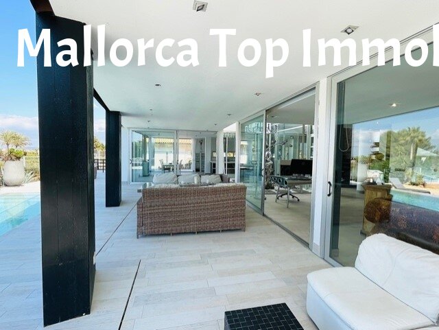 Villa mit Meerblick und permanenter Vermieterlizenz 