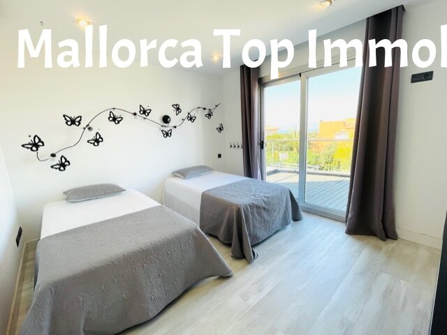 Villa mit Meerblick und permanenter Vermieterlizenz 