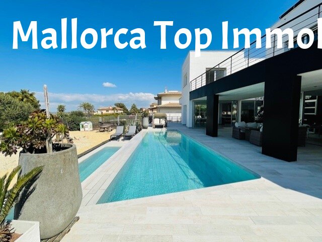 Villa mit Meerblick und permanenter Vermieterlizenz 