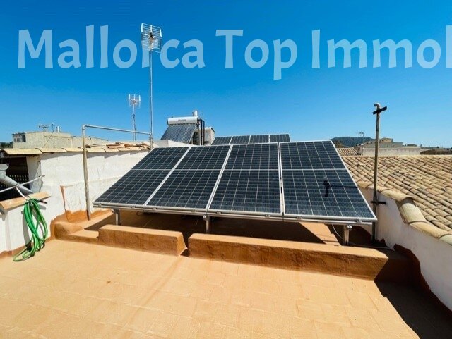 Sanierungsbedürftiges Stadthaus mit vielen Möglichkeiten