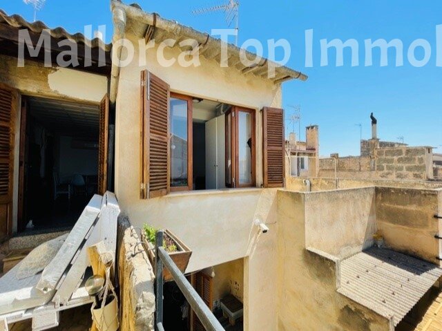 Sanierungsbedürftiges Stadthaus mit vielen Möglichkeiten