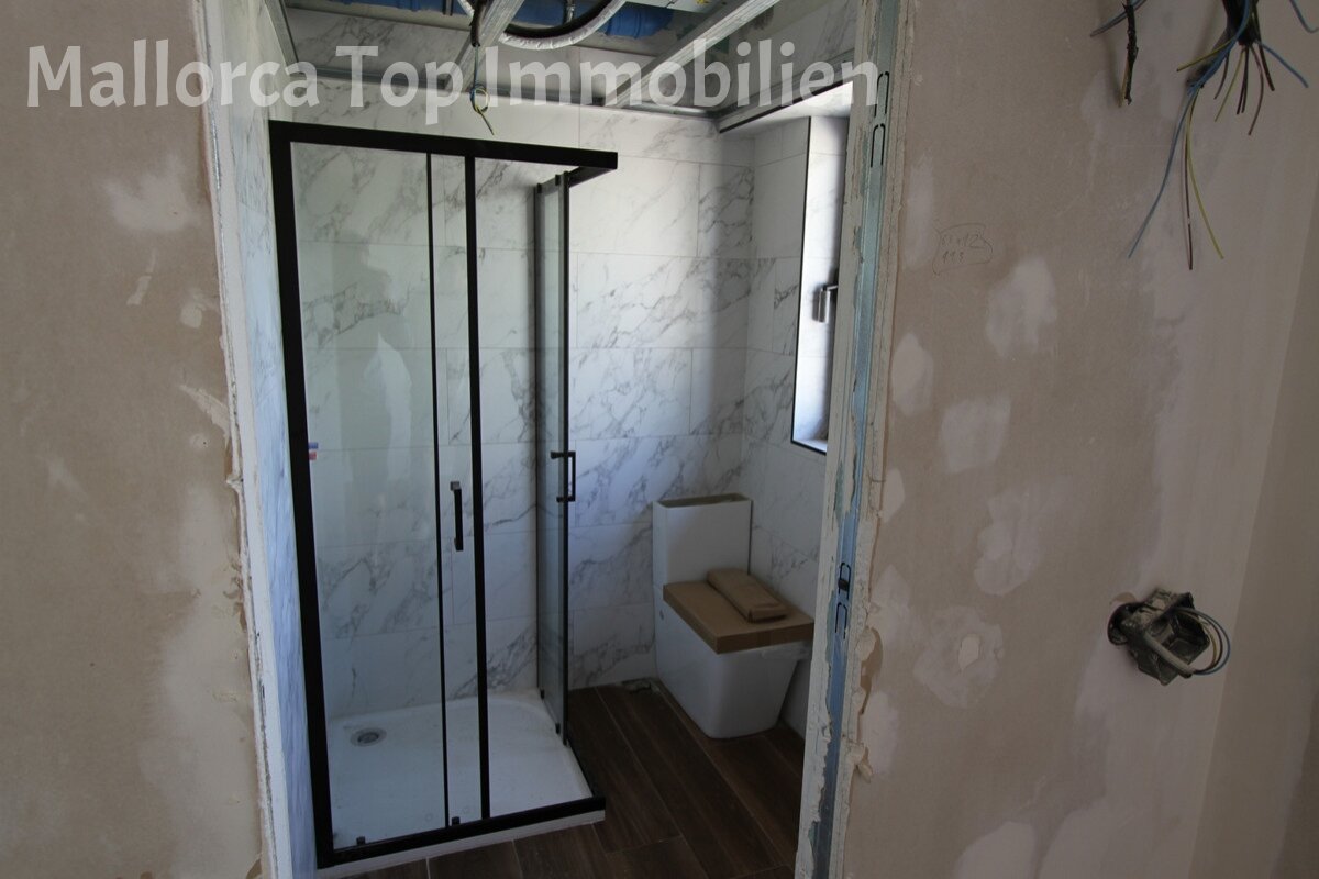 Strandnah gelegenes Apartmenthaus mit Restaurant