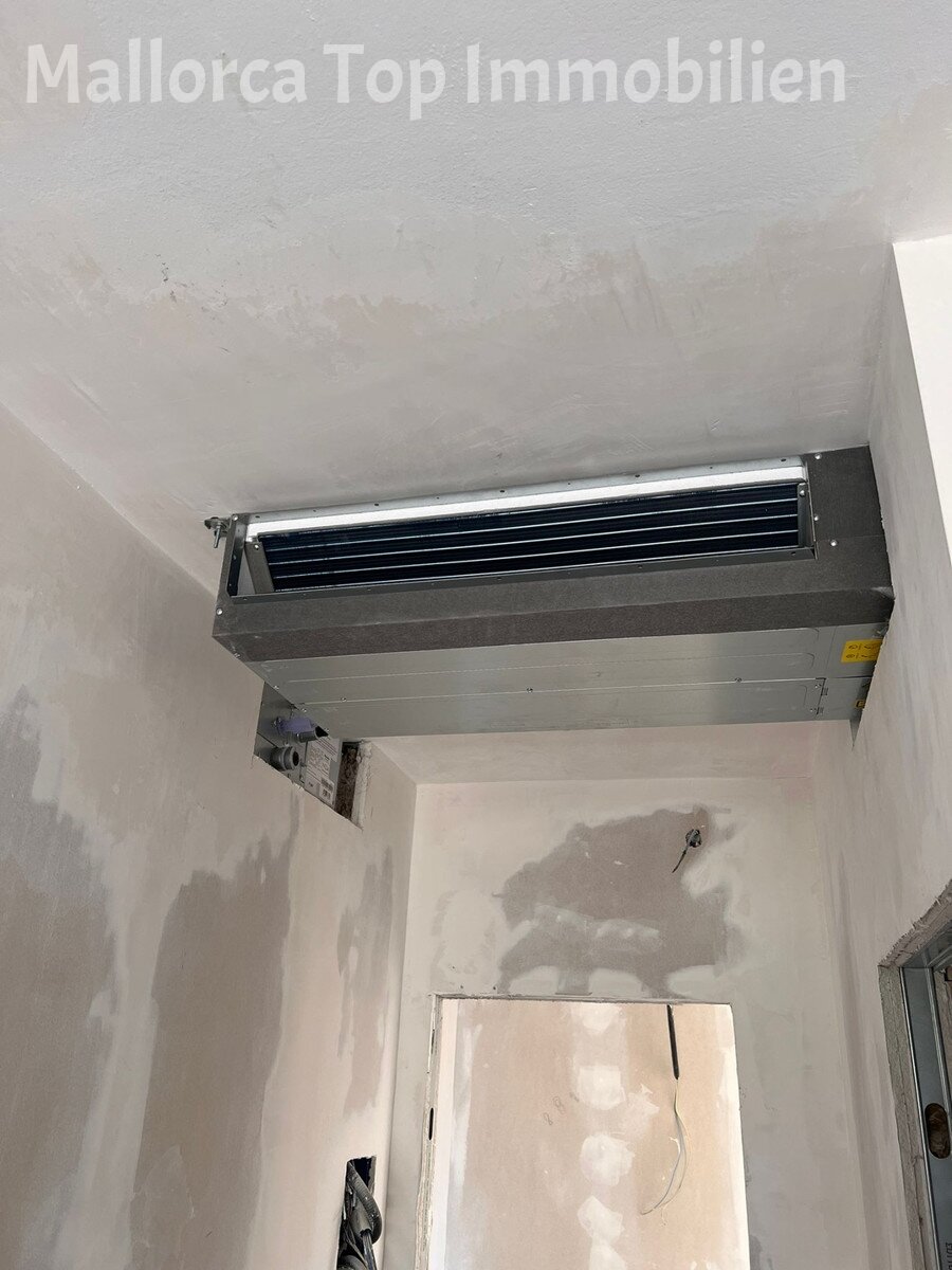 Strandnah gelegenes Apartmenthaus mit Restaurant