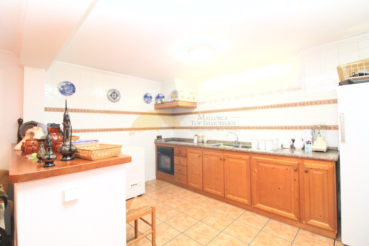 Exklusives Villenanwesen mit Pool und Garage in Maioris