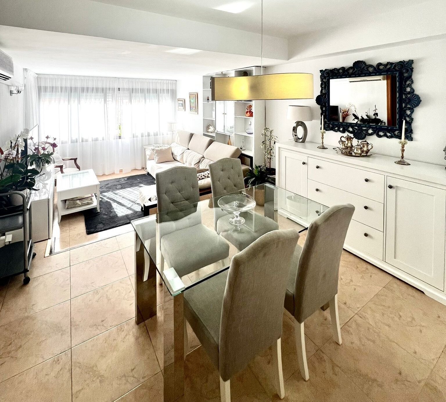 Stilvoll modernisierte 4-Schlafzimmer-Wohnung – Dein neues Zuhause wartet!