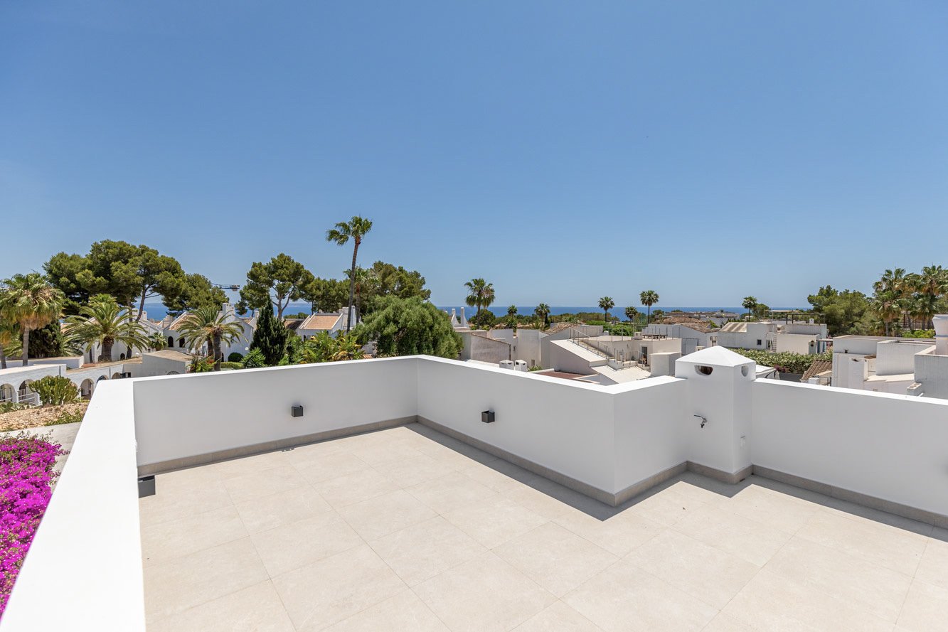 Exklusive Traumvilla mit Meerblick und Pool